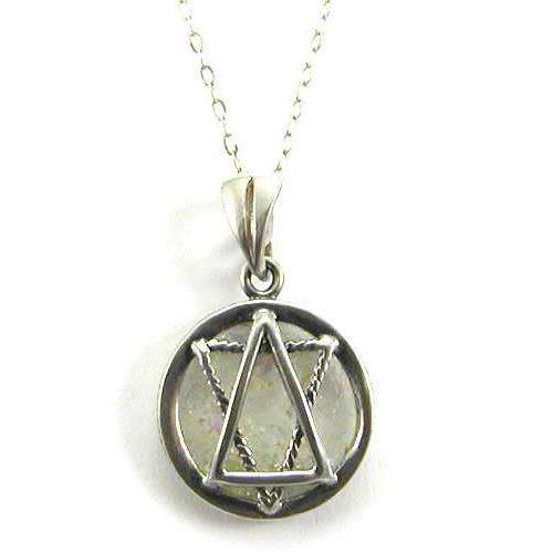 Shamay & Benlulu Star of David Necklace in Circle With Roman Glass